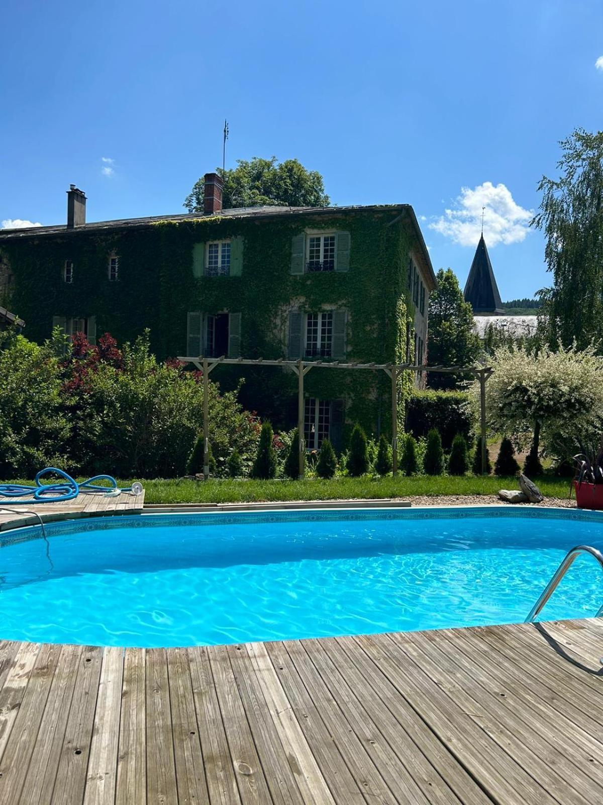 Le Clos Bourbon Ferrières-sur-Sichon Екстериор снимка